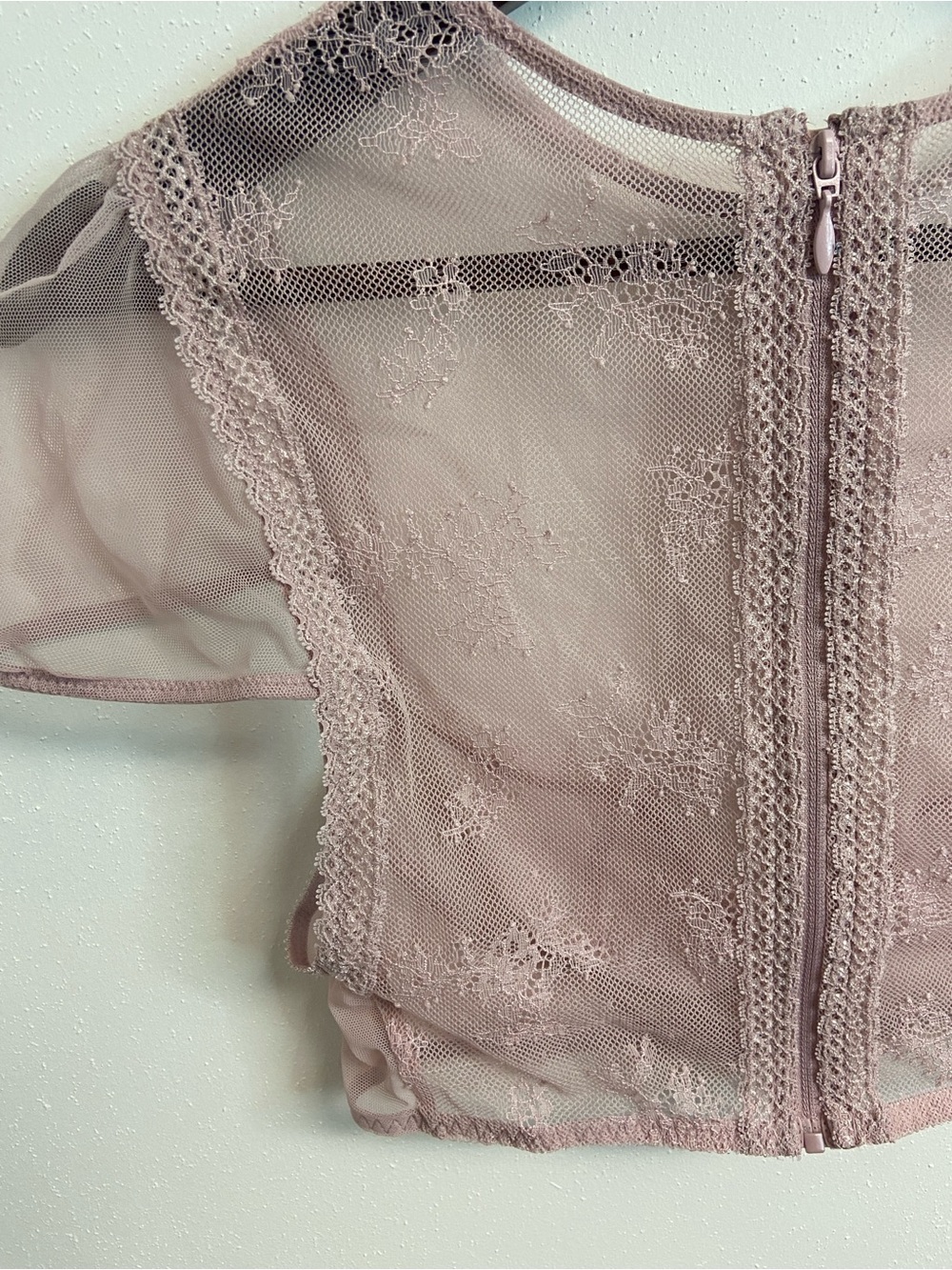 Victoria's Secret Lace Mesh Crop Camisole in Dusty Rose Medium Top Shirt Pink - Picture 8 of 15